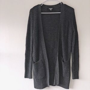 Sweater/cardigan